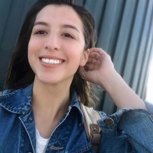 Meet your Posher, Goldie